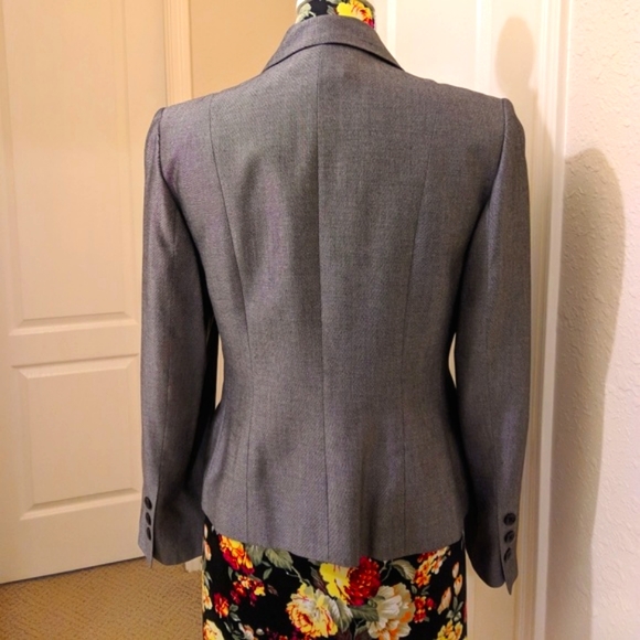 Suit Blazer and Pants - Picture 4 of 4